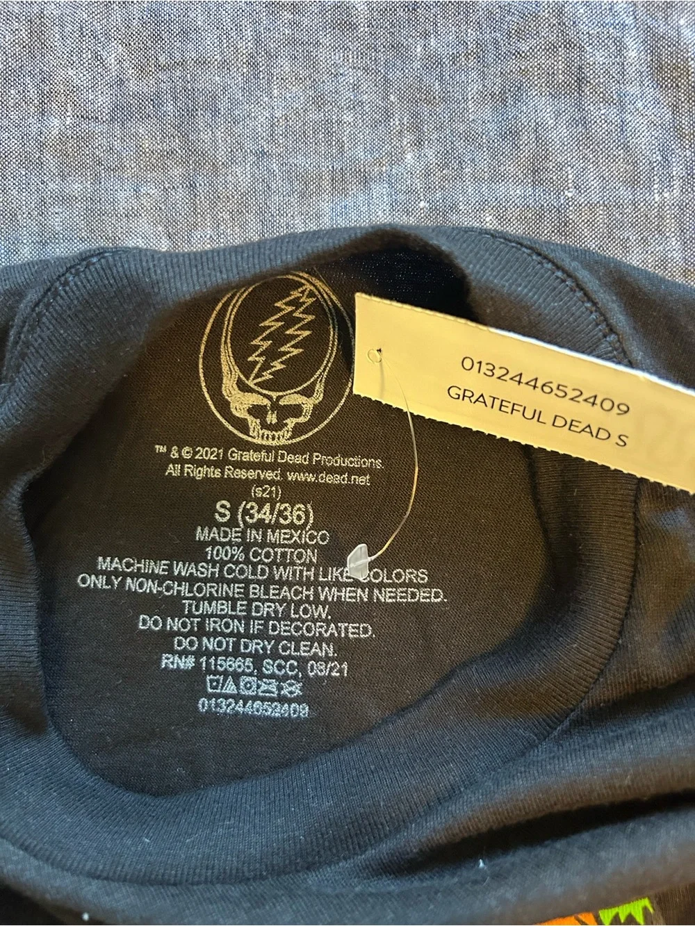 Grateful Dead Black Tee with Rainbow Dancing Bears